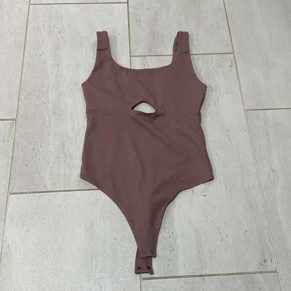 Abercrombie Soft AF body suit, size S. excellent used condition - Picture 1 of 2